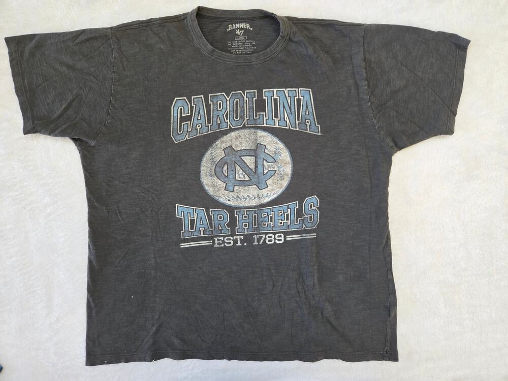 UNC Tar Heels Baseball Banner 47 Distressed Short Sleeve T Shirt Mens Large